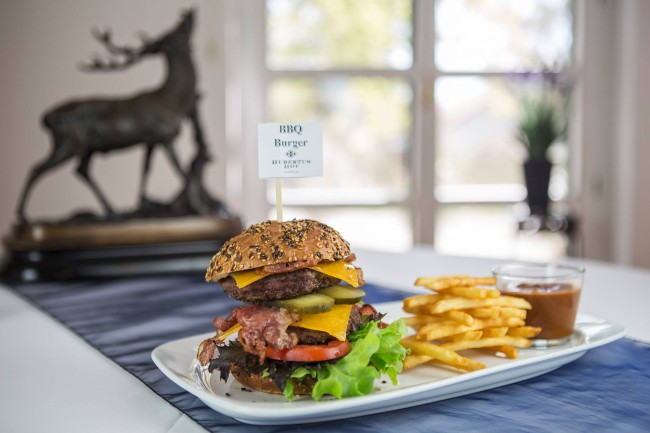 Hubertus Hof Landhotel a la carte étterem, Balatonfenyves