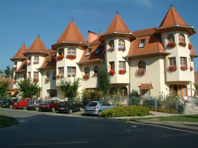 Hajdú Kastély Hotel, Hajdúszoboszló