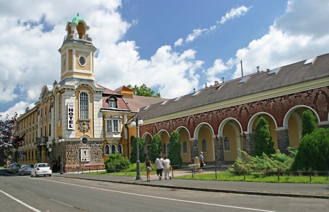 Hotel Tisza Szálló*** és  Gyógyfürdő Szolnok, Szolnok