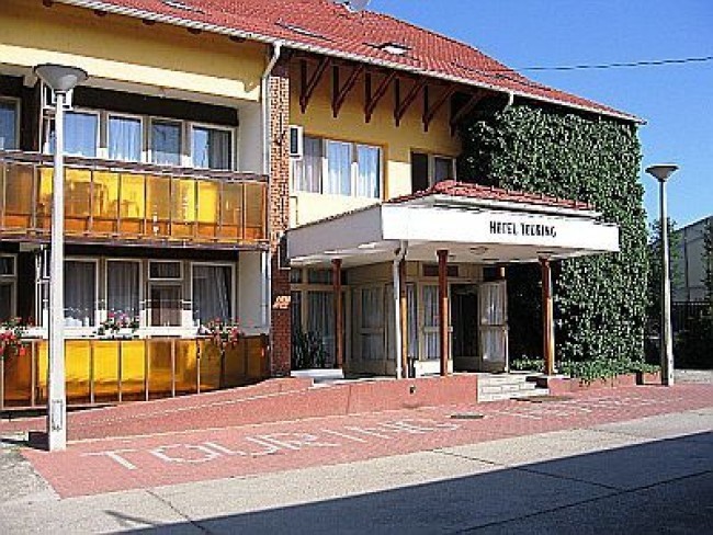 Touring Hotel és Thermal Camping, Cserkeszőlő