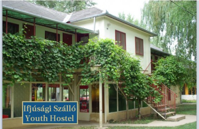 Ifjúsági- és Turistaszálló, Csongrád