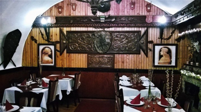 Fekete Holló Étterem, BUDAPEST (I. kerület)