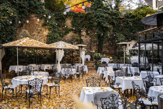 Pavillon de Paris, BUDAPEST (I. kerület)