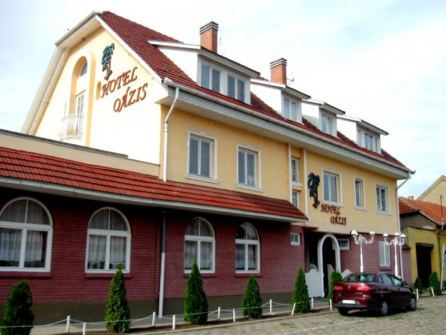 Oázis Hotel, Étterem, Kiskunfélegyháza