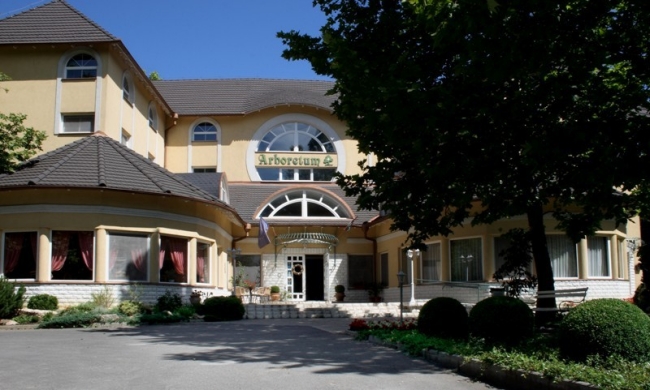 Hotel Arborétum***, Harkány