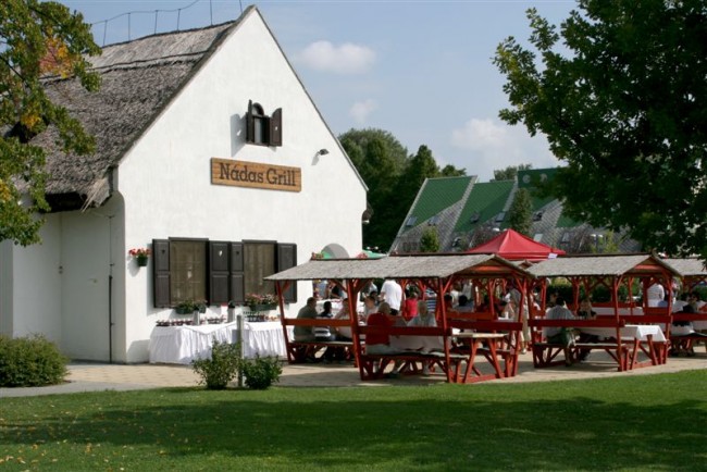 Nádas Grill Étterem, Balatonkenese