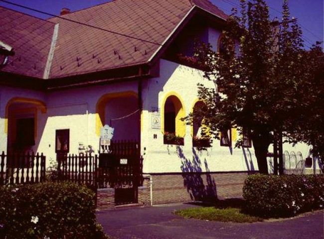 Harangláb Panzió, Keszthely