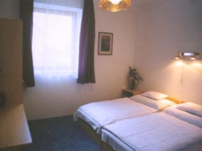 Fecske Apartmanház, Berekfürdő