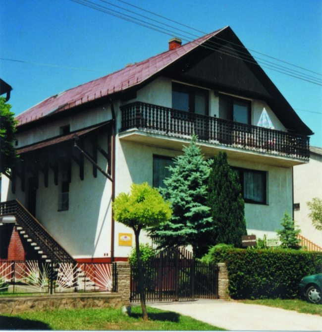 Anikó Haus (dr. Szarka Lajos), Hévíz