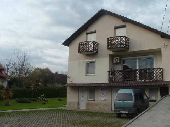 Halász Apartmanház, Zalakaros