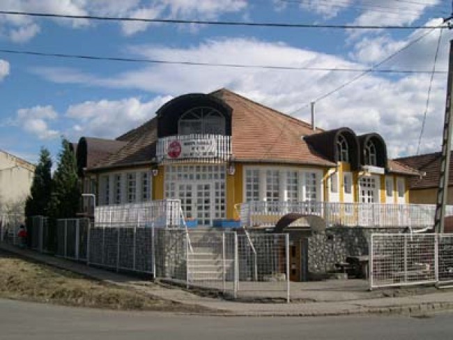 Borsod Kapu Vendégfogadó, Étterem és Panzió, Edelény