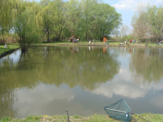 Kunadacsi Horgászcentrum<br/>és Pihenőpark, Kunadacs