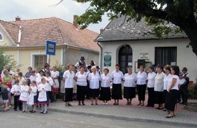 Művelődési Ház - Könyvtár, Balatonederics