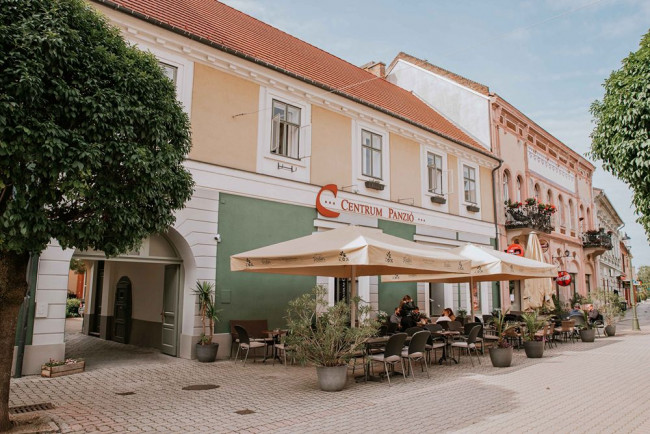 Centrum Panzió, Mohács