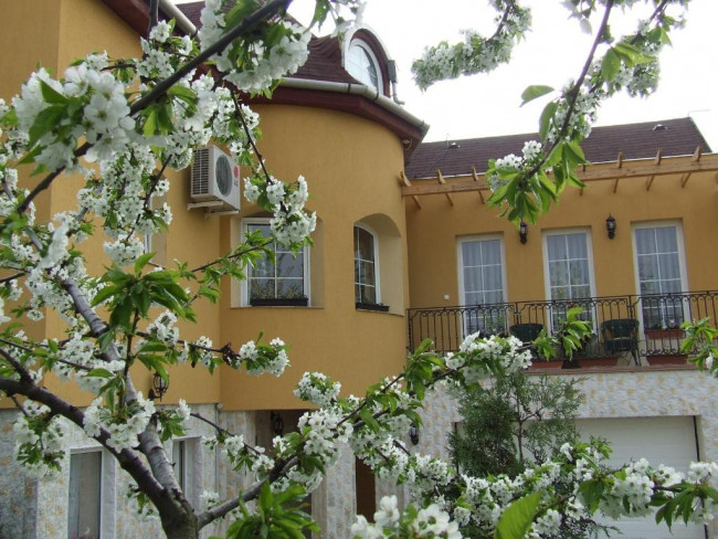 Abbázia Apartman, Eger