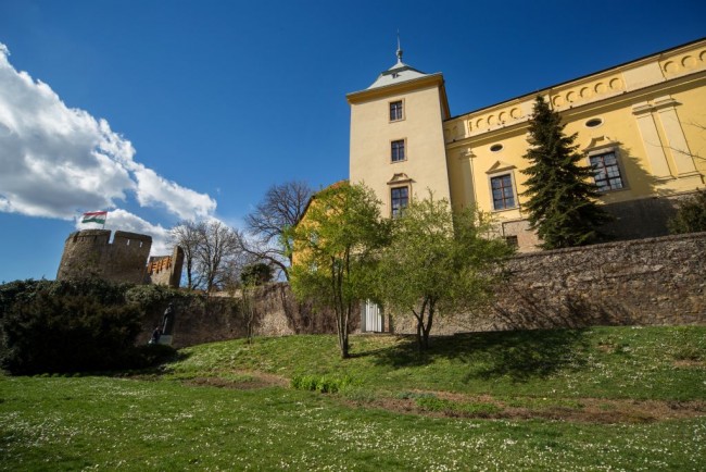 PÜSPÖKI PALOTA ÉS A „TITKOS ÁTJÁRÓ”, Pécs