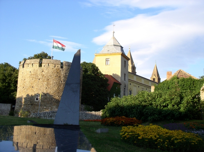 Barbakán                                                                                                                                              , Pécs