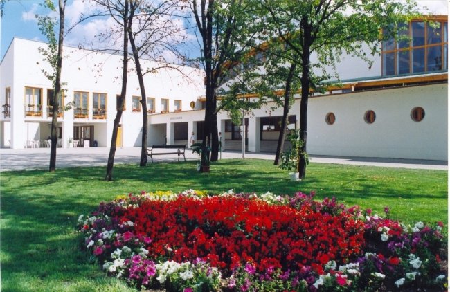 Sportcentrum                                                                                                                                          , Tiszaújváros