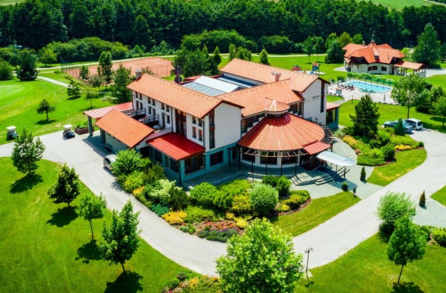 Forest Hills Biohotel &amp; Golf, Zirc