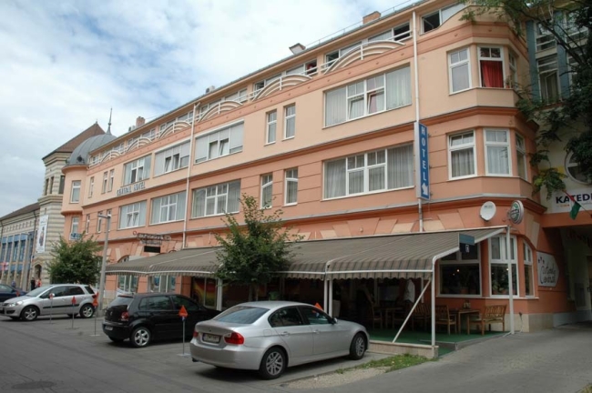 Hotel Central, Pécs