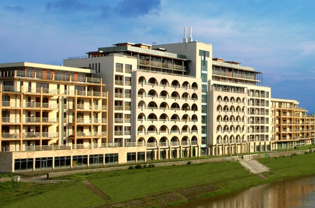 DunaLux Apartments, Győr