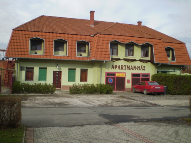 Apartmanház Mohácson, Mohács