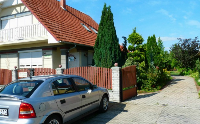 Cédrus Apartman, Kiskőrös