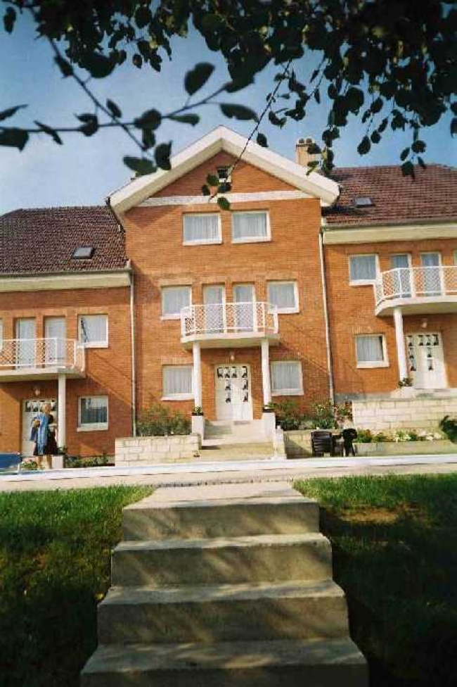 Asterope Panzió és Apartmanház, Budaörs