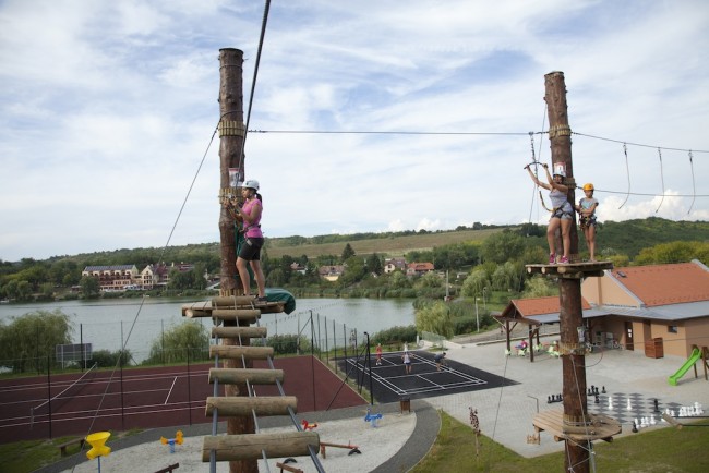 Tó Szabadidőközpont és Kalandpark, Bánk