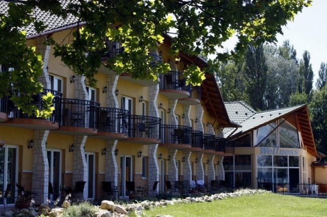 Hotel Dam, Fonyód