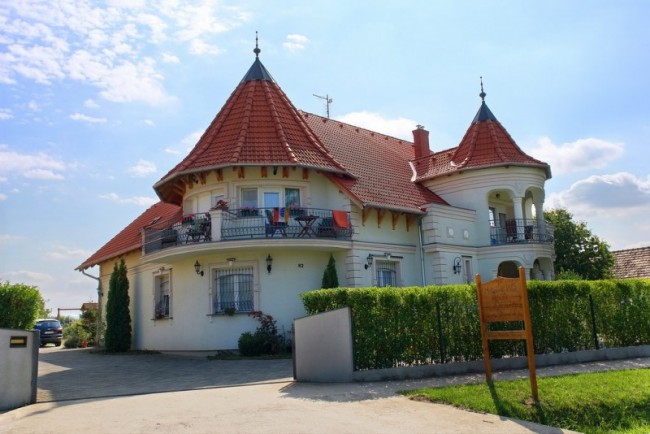 Admirál Villa, Kehidakustány