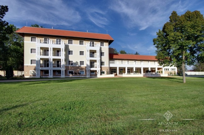 Arcanum Hotel, Békéscsaba