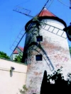 Sz�lmalom �tterem (Restaurant Windm�hle)                                                                                                              