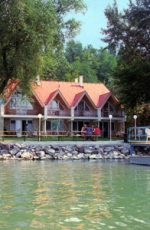 Szatmár Apartmanház, Balatonvilágos