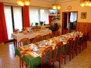 100481_etterem.jpg