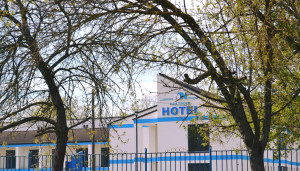 130289_hotel.jpg