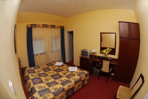 311141_hotelplatan2.jpg