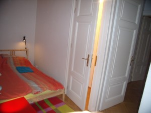 312827_bedroom.jpg